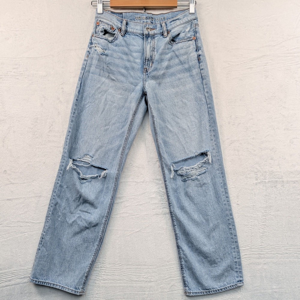 American Eagle Jeans Women's 0 Light Wash Stovepipe Straight Leg Ripped Knees